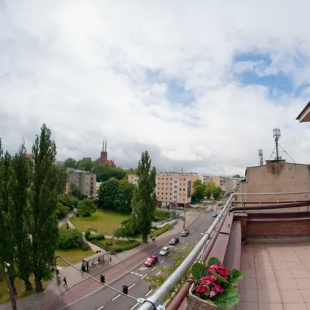 Penthouse Na Swietojanskiej * 格丁尼亚