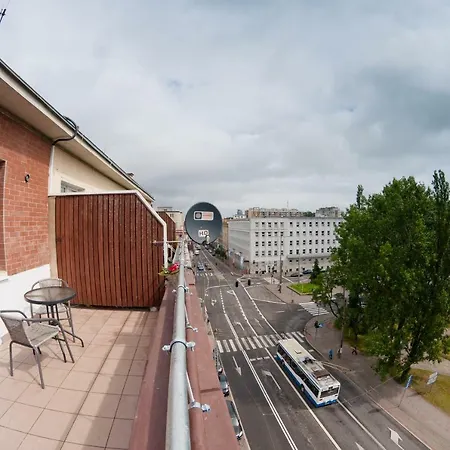 公寓 Penthouse Na Swietojanskiej *